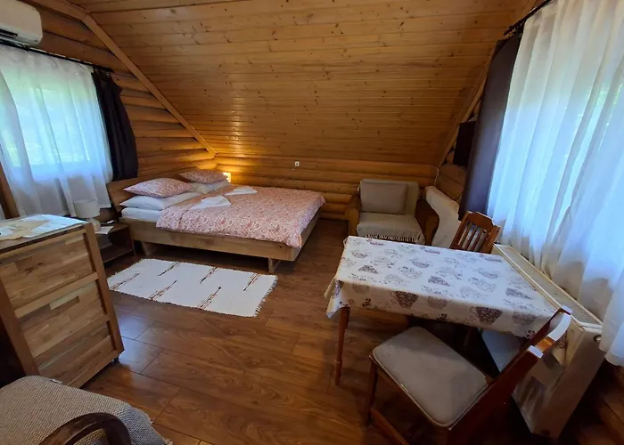 Roenkhazacska - Ketkerek Vendeghaz Mátraszentimre